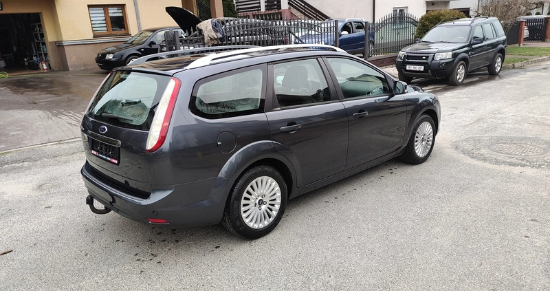 Ford Focus cena 16999 przebieg: 188000, rok produkcji 2010 z Suwałki małe 667